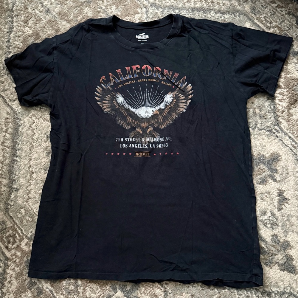 Hollister Black California Graphic Tee